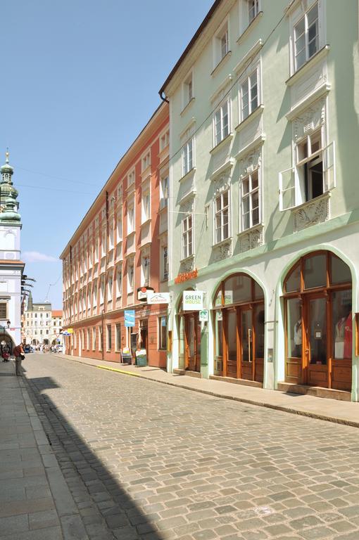 Hotel V Centru Чешка Будьовица Екстериор снимка